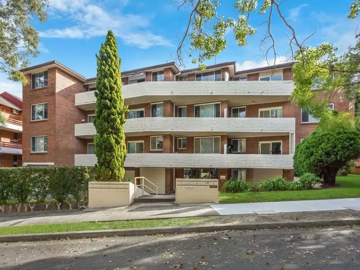 12/13-17 The Strand — photo from Raine & Horne Kogarah