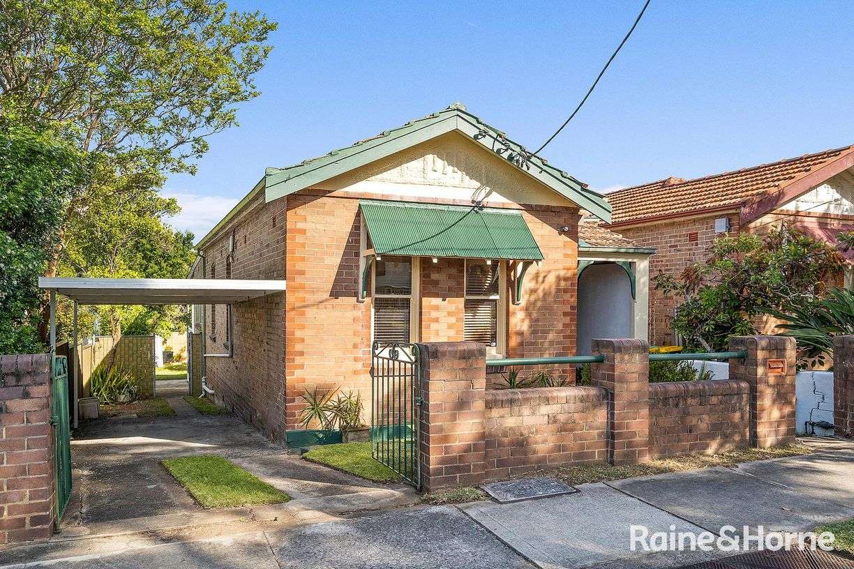 7 Kitchener Street — photo from Raine & Horne Kogarah