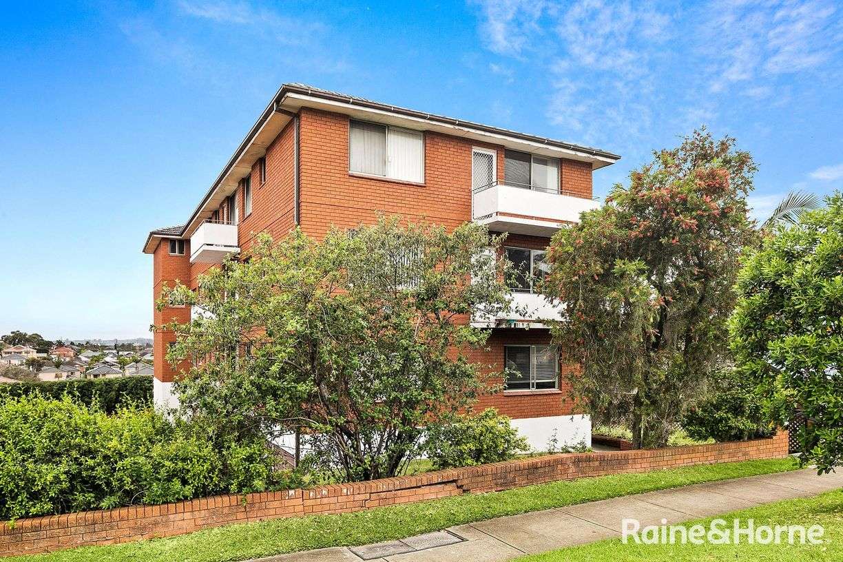9/56 Cronulla Street — photo from Raine & Horne Kogarah