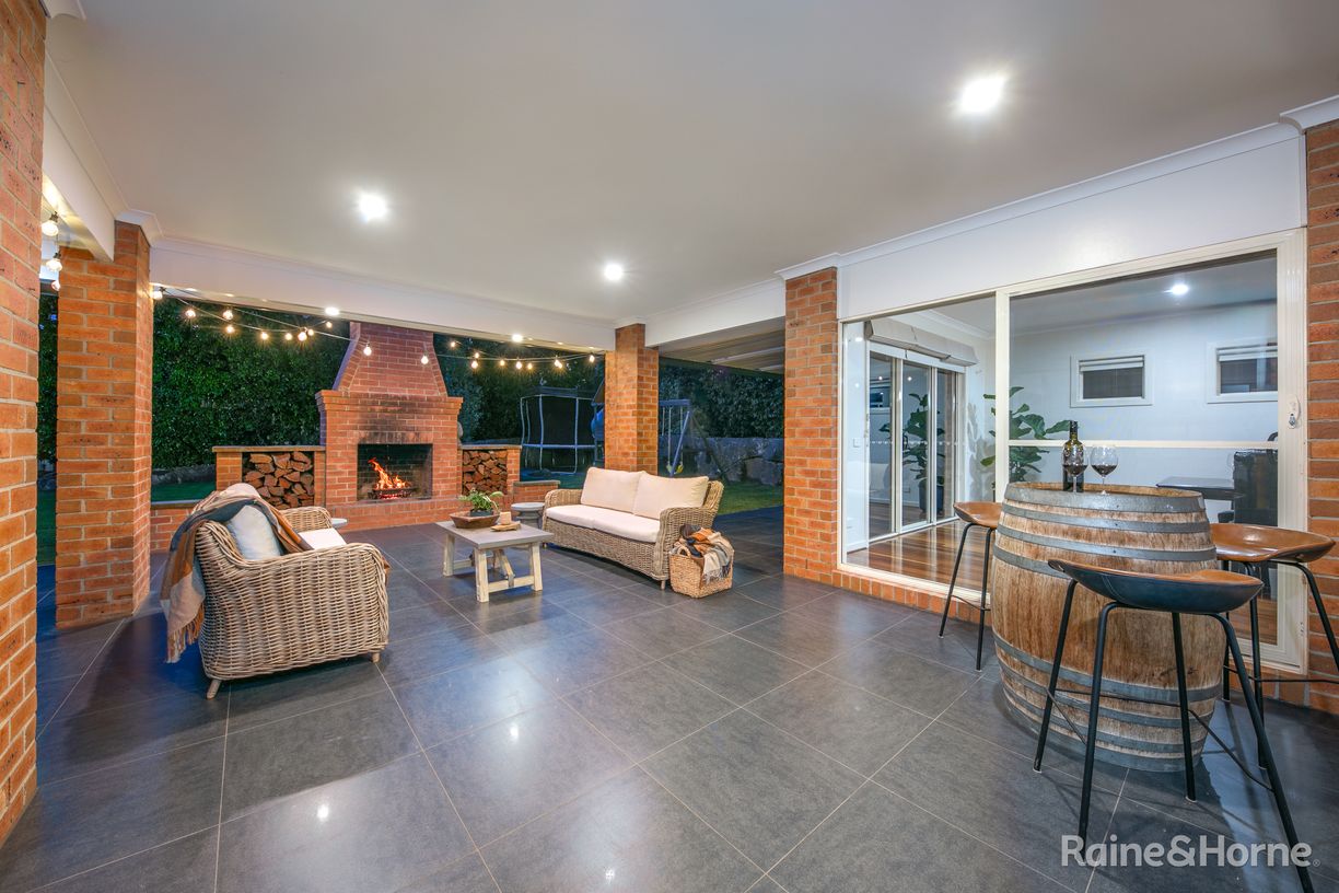 Prestigious Jackson's Hill - 1213 m² approx Family Sanctuary - 4 The ...