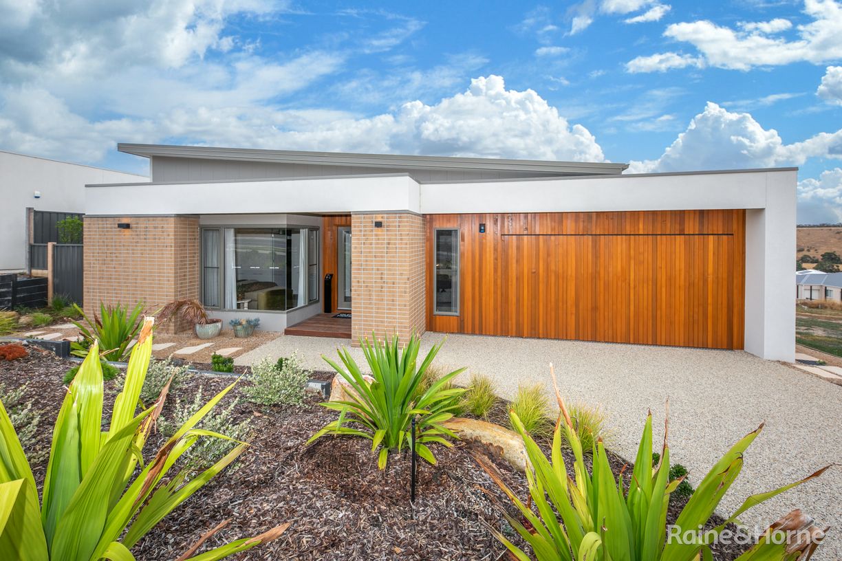 148 Elizabeth Drive — photo from Raine & Horne Sunbury