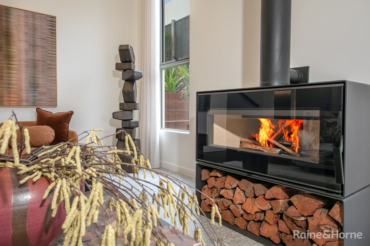 148 Elizabeth Drive — photo 8 of 22