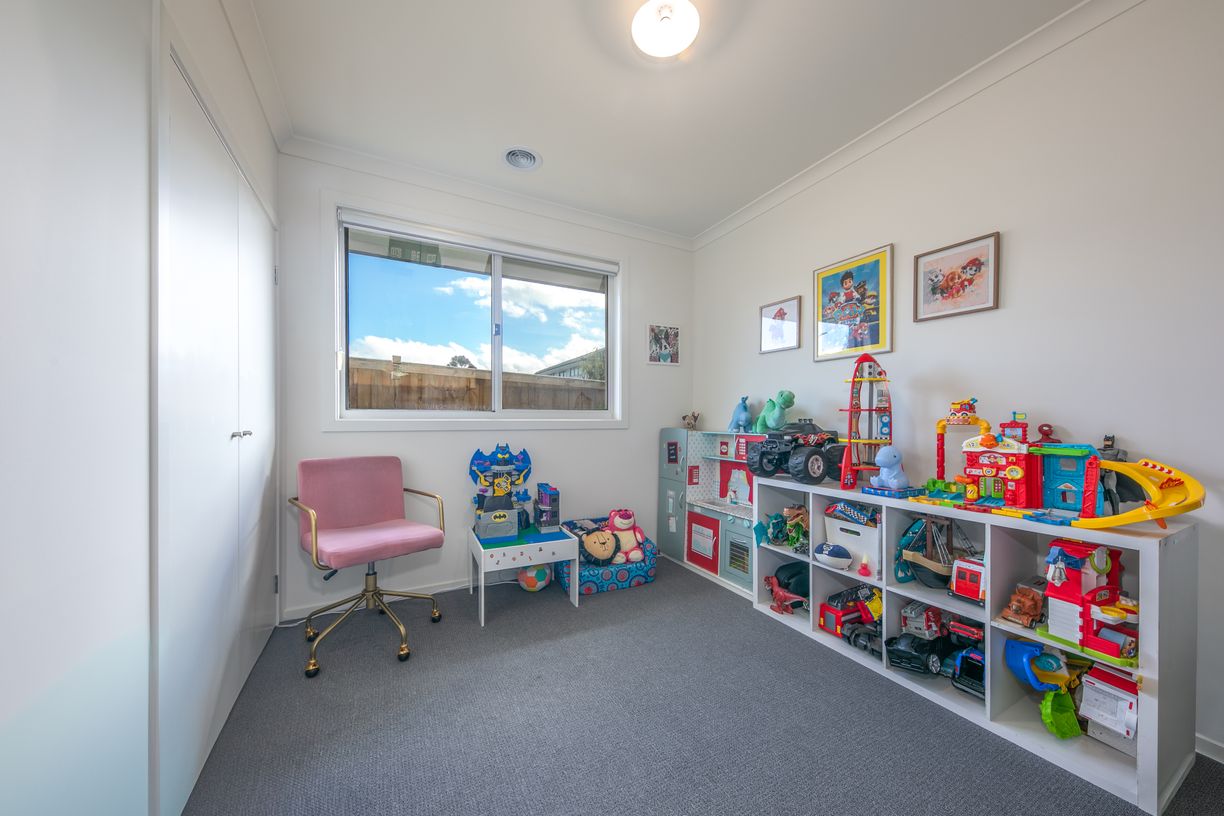 39 Mullins Way — photo 7 of 14