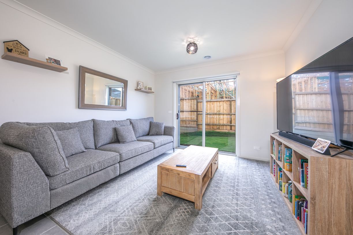 39 Mullins Way — photo 4 of 14