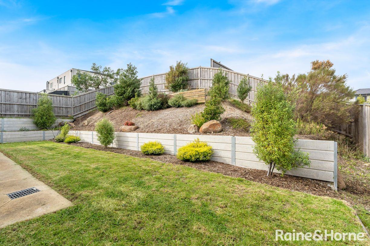 9 Olivia Street — photo 21 of 25