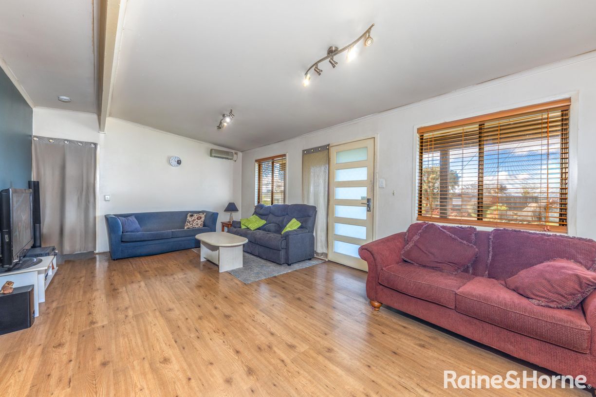 32 Hume Street — photo 5 of 16