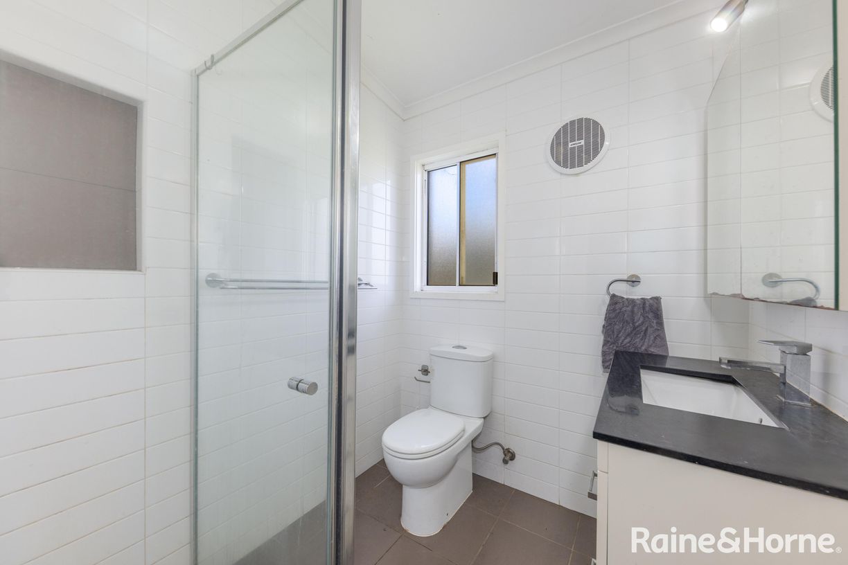 32 Hume Street — photo 10 of 16