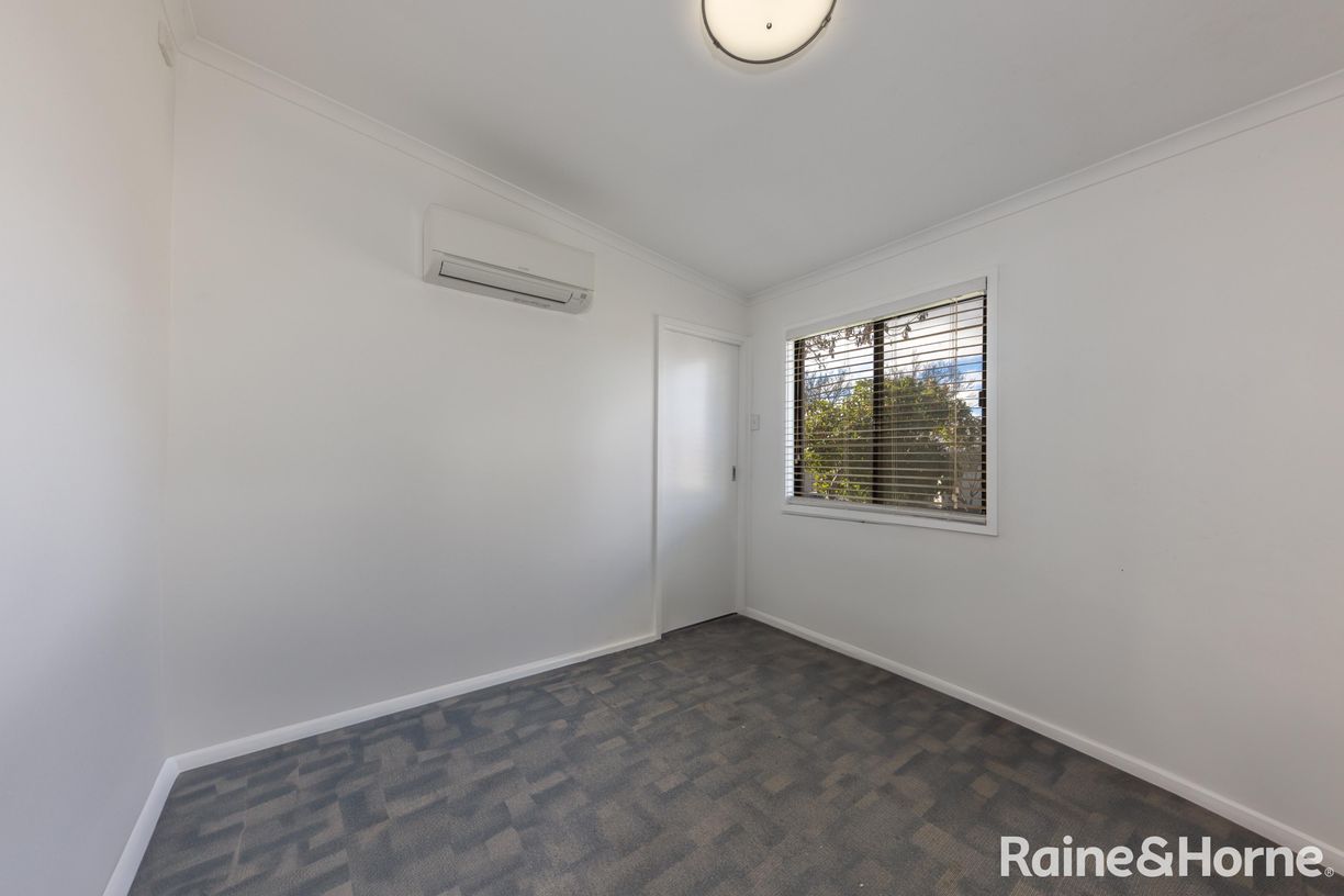 32 Hume Street — photo 9 of 16
