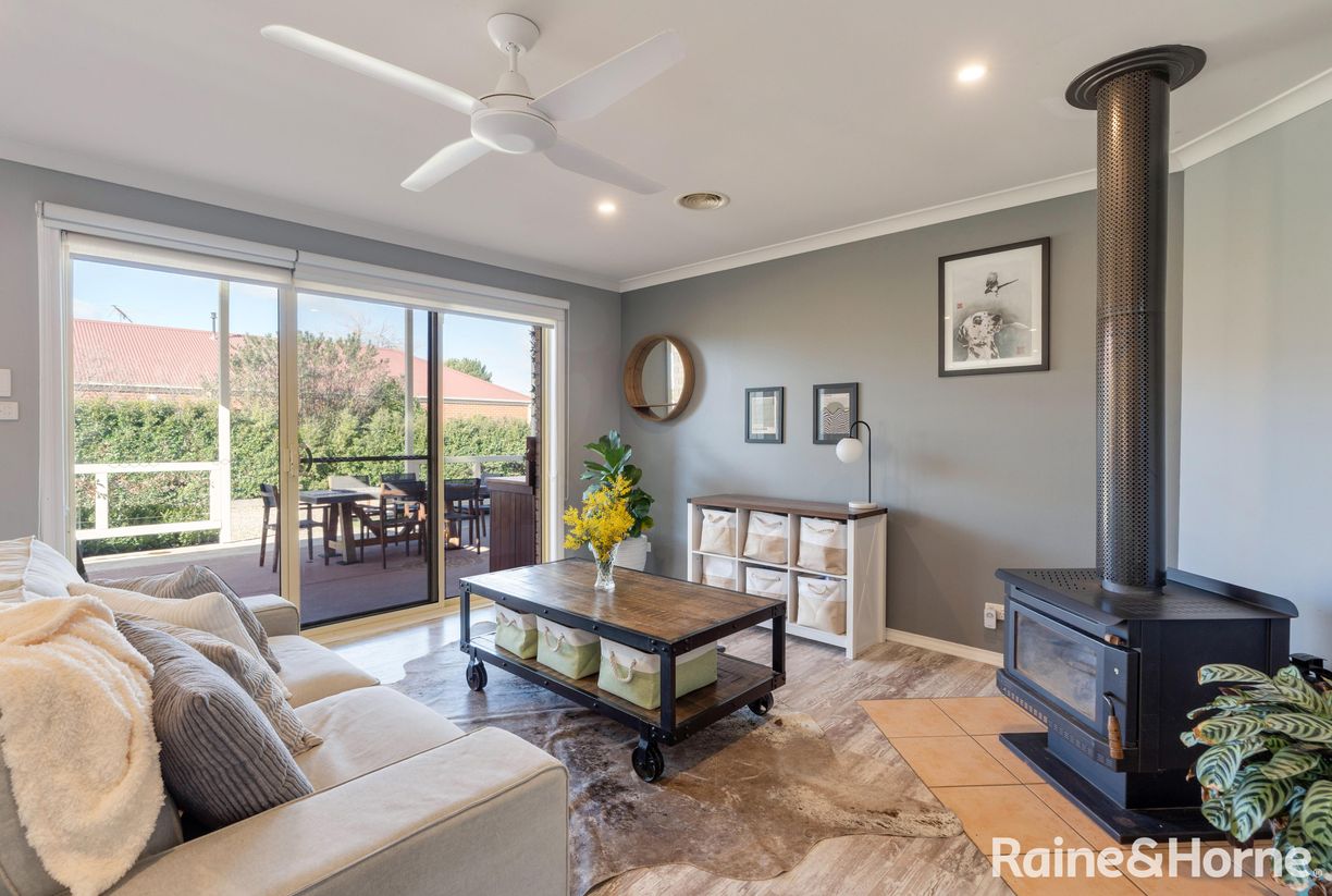 8 Southbourne Road — photo 17 of 30