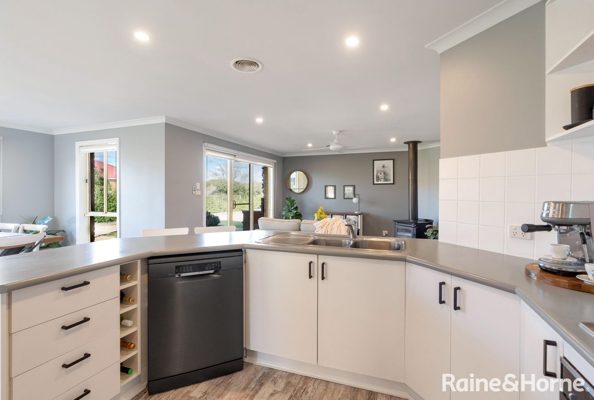 8 Southbourne Road — photo 15 of 30