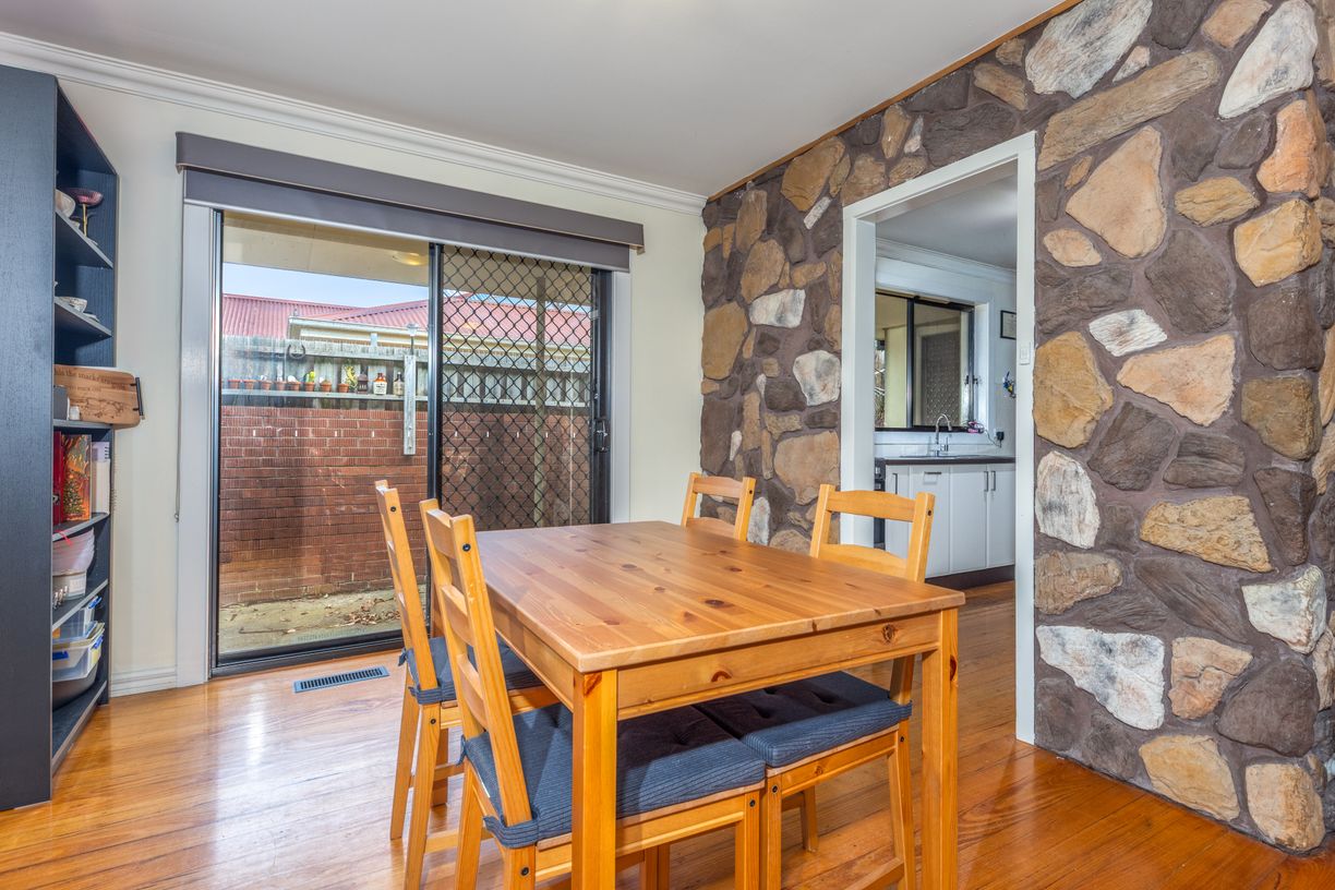 14 Blyton Crescent — photo 5 of 22