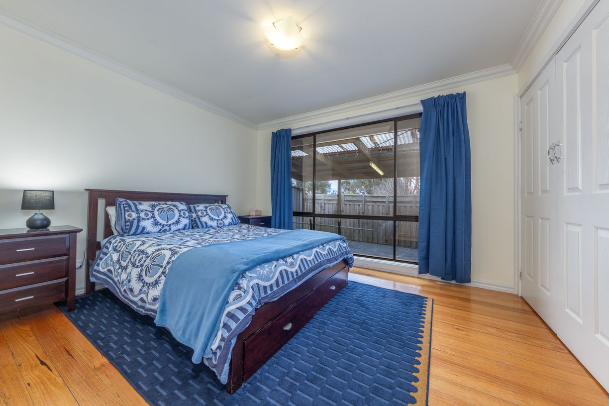 14 Blyton Crescent — photo 10 of 22