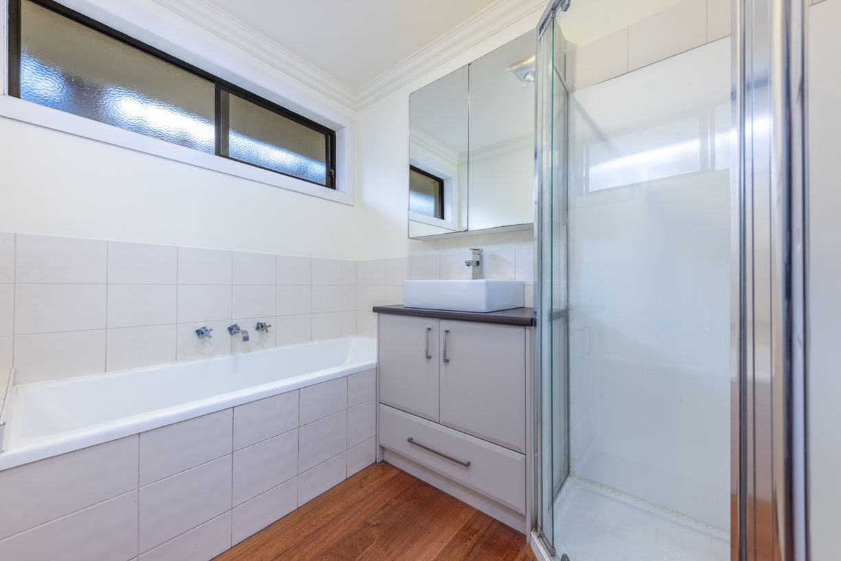 14 Blyton Crescent — photo 11 of 22