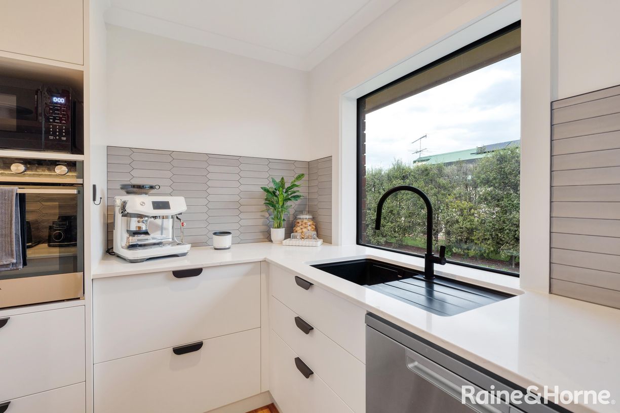 9 Cheriton Drive — photo 21 of 30