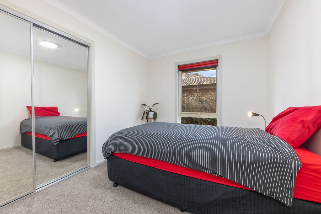 73 Racecourse Road — photo 15 of 29