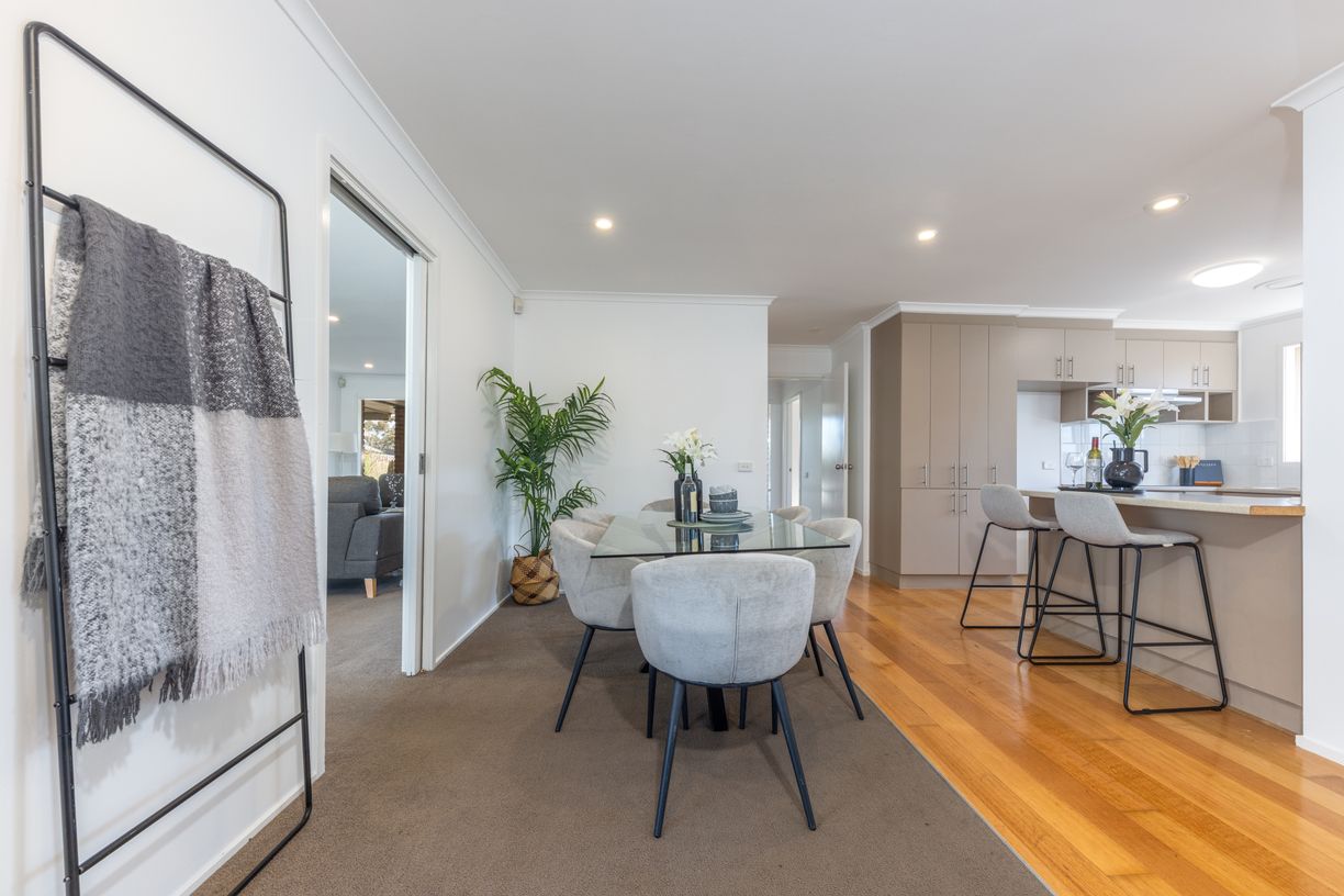 5 St Andrews Court — photo 4 of 19
