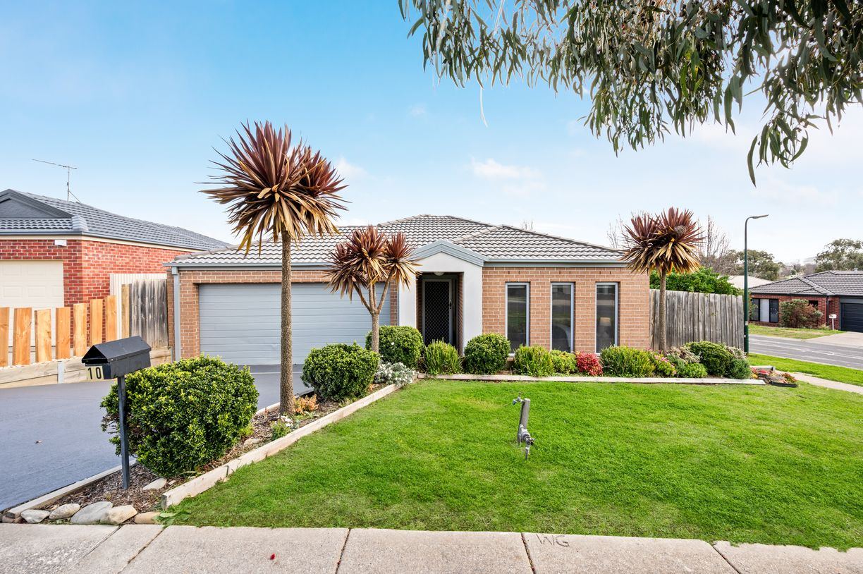 10 Bonnor Street — photo from Raine & Horne Sunbury
