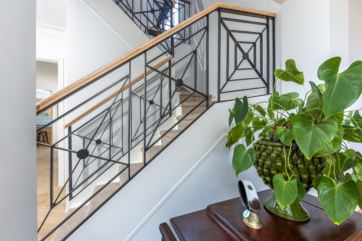 5 Hopbush Avenue — photo 5 of 24