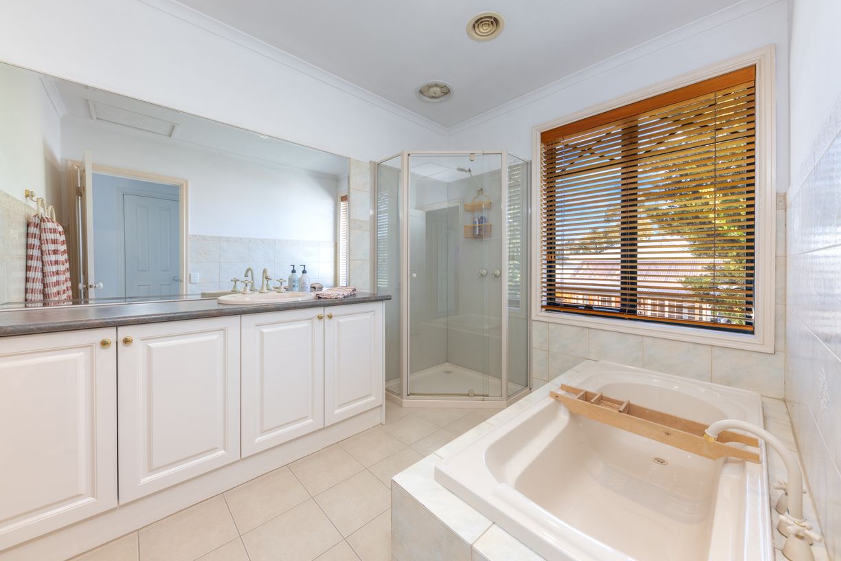 5 Hopbush Avenue — photo 18 of 24