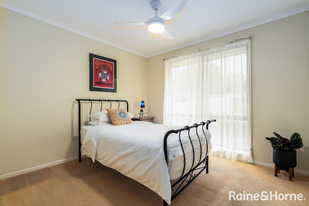85 Melba Avenue — photo 10 of 15