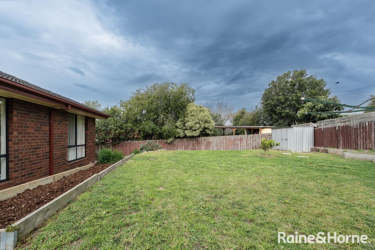 85 Melba Avenue — photo 14 of 15