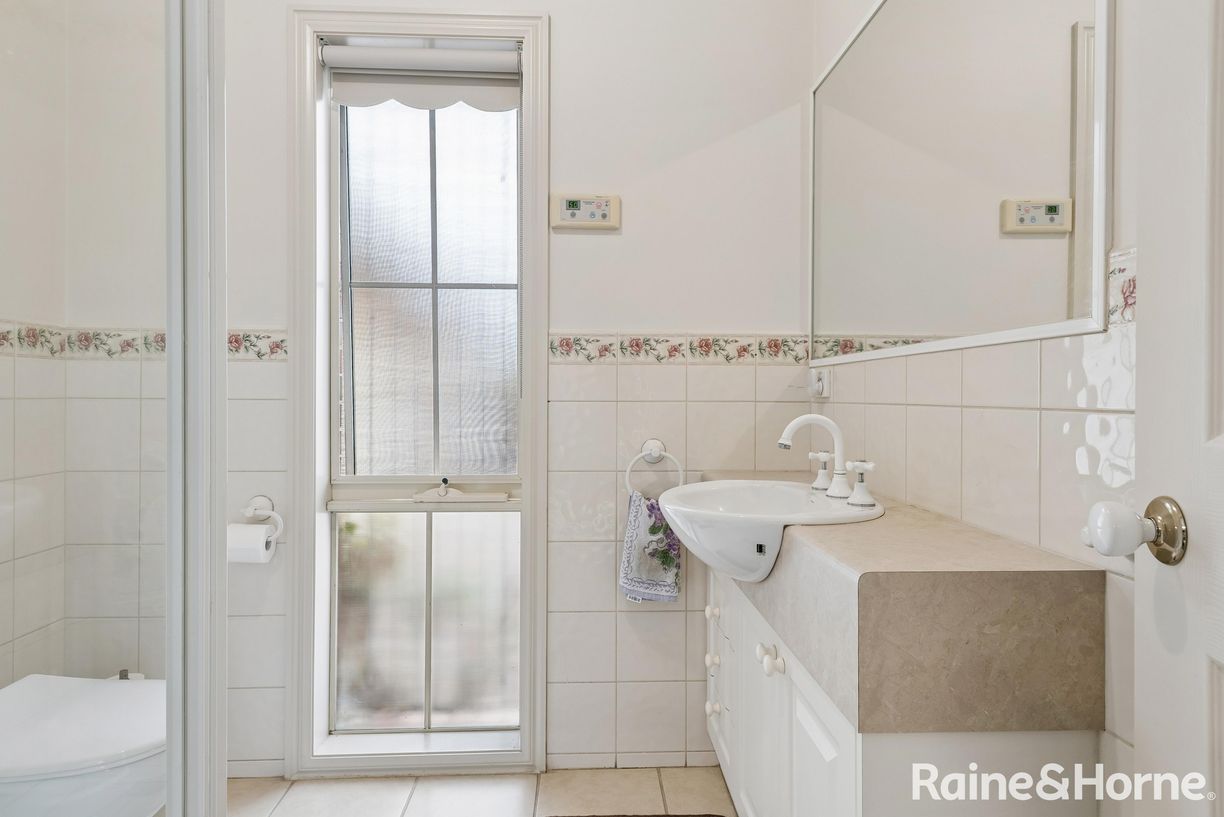 12 Duncraig Grove — photo 12 of 28