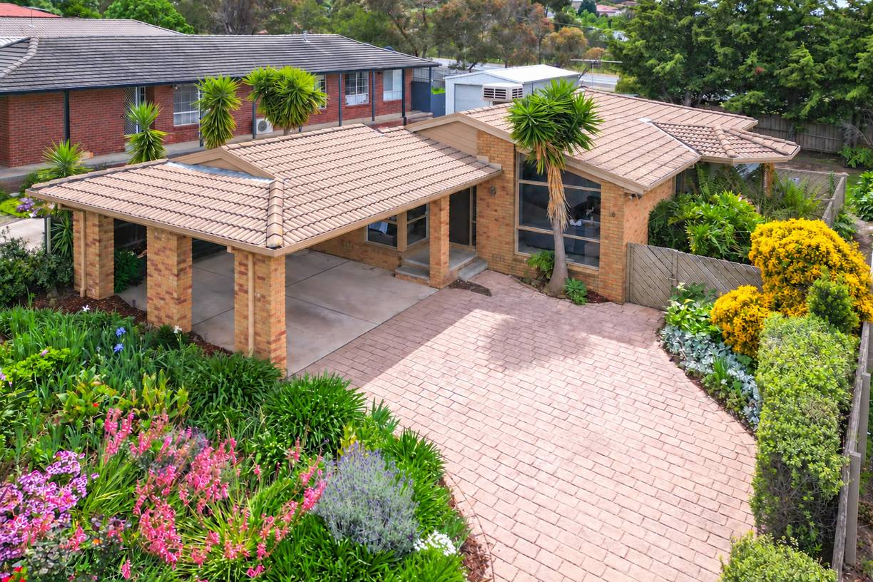 16 Fullbrook Drive — photo from Raine & Horne Sunbury