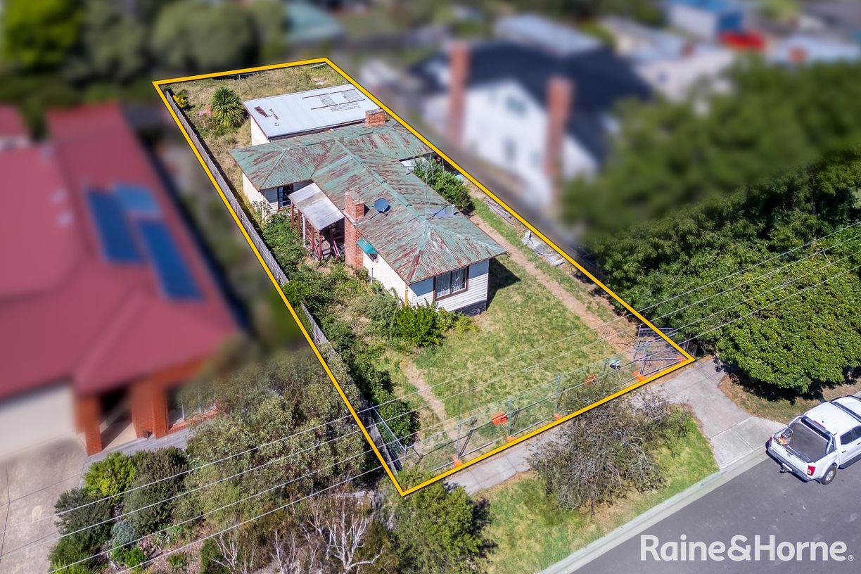 9 Lyell Street — photo from Raine & Horne Gisborne