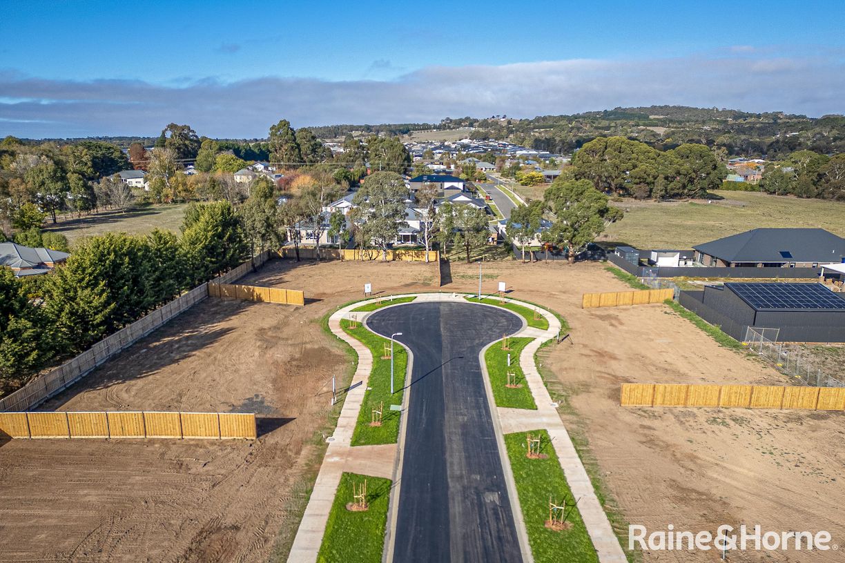 Lot 4 & 12 Rubina Court — photo 6 of 11