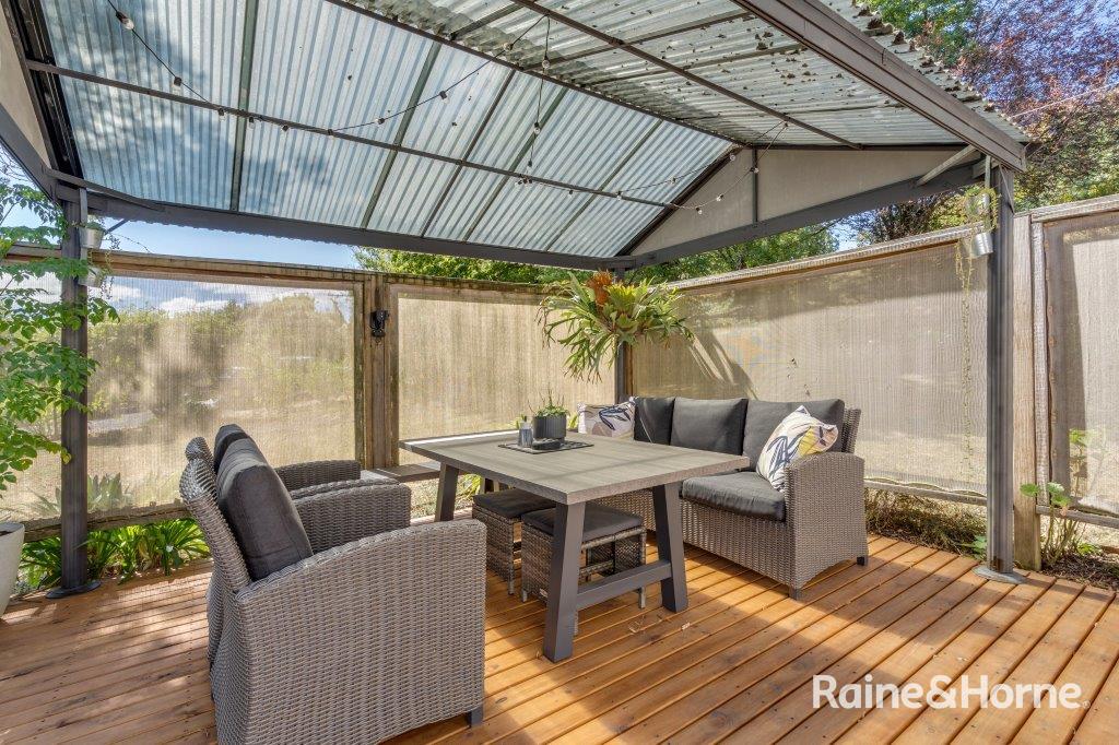 26a Howey Street — photo 20 of 22