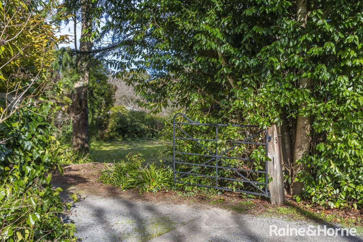 5 Christian Street — photo 12 of 14