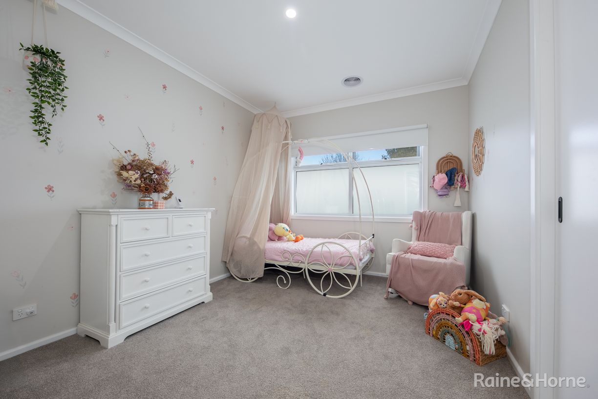 29 Goode Street — photo 11 of 28