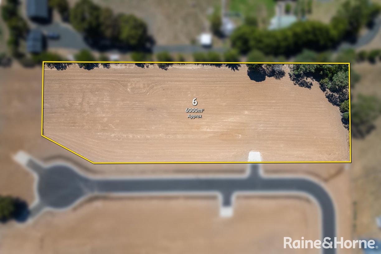 Saunders Rise — photo 10 of 13