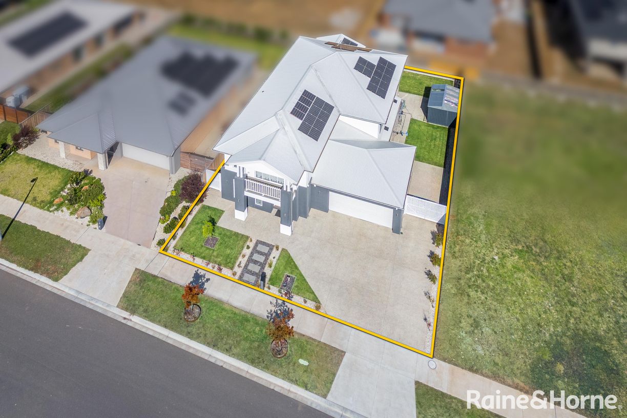 10 Constance Way — photo 24 of 27