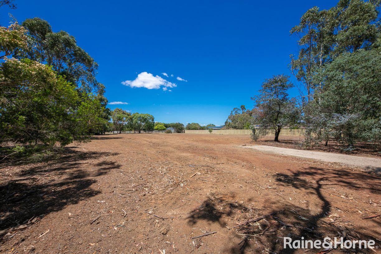 Saunders Rise — photo 5 of 13