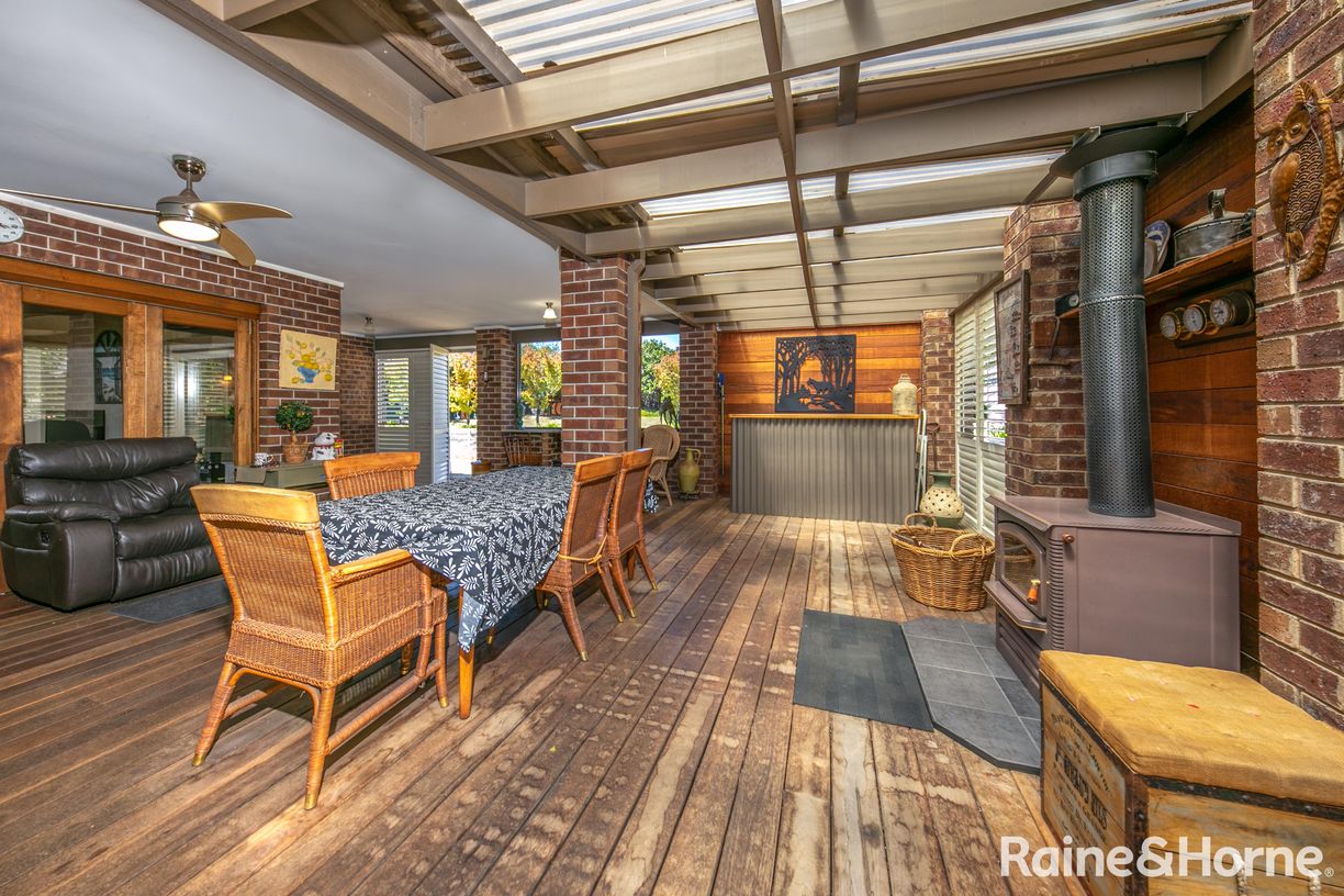 113 Willowbank Road — photo 4 of 22