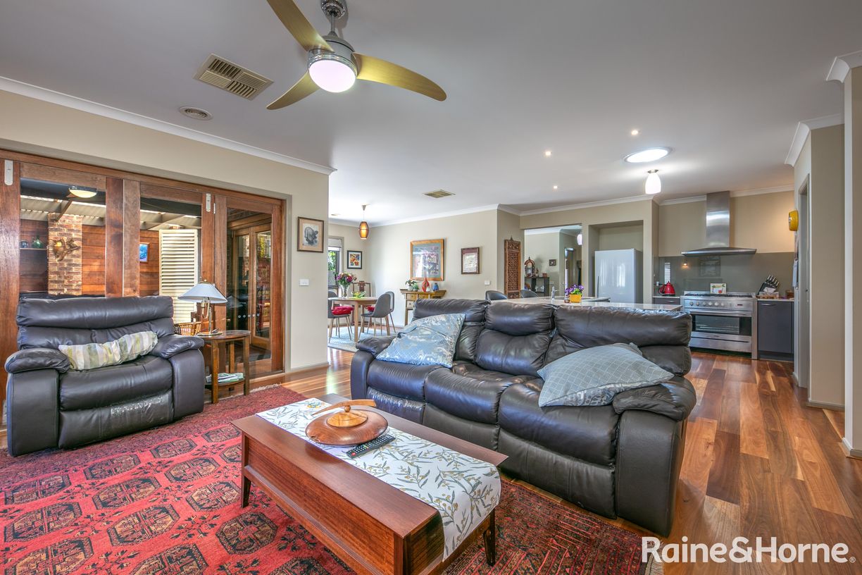 113 Willowbank Road — photo 11 of 22