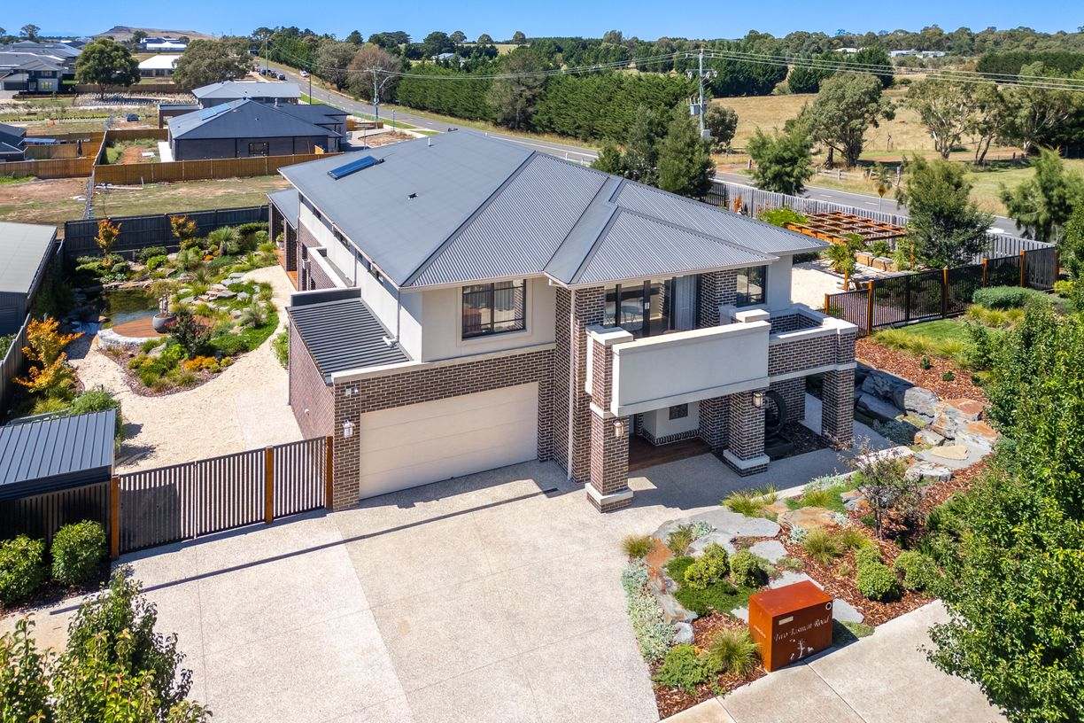 2 Tasman Road — photo 5 of 30