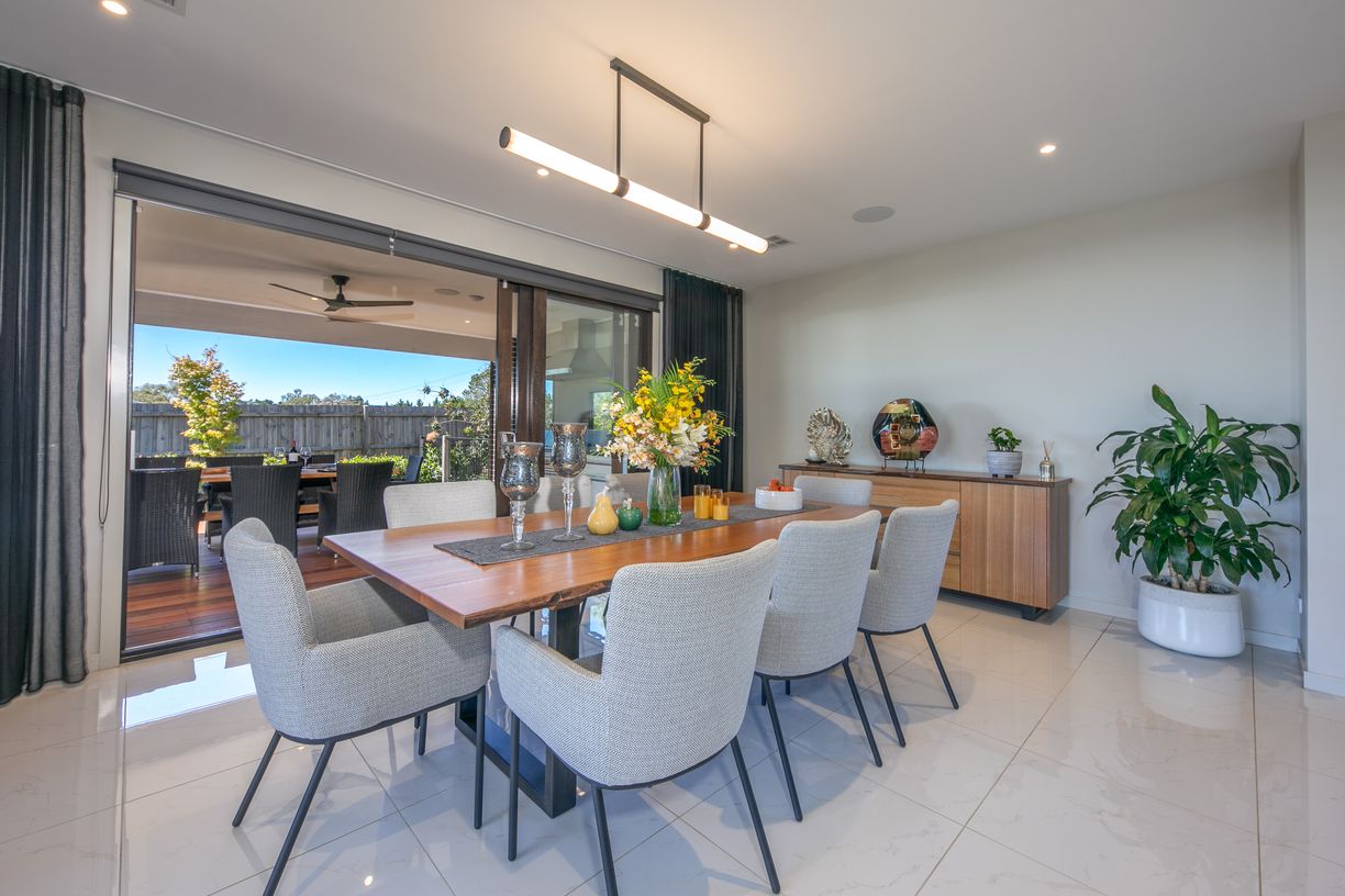 2 Tasman Road — photo 11 of 30