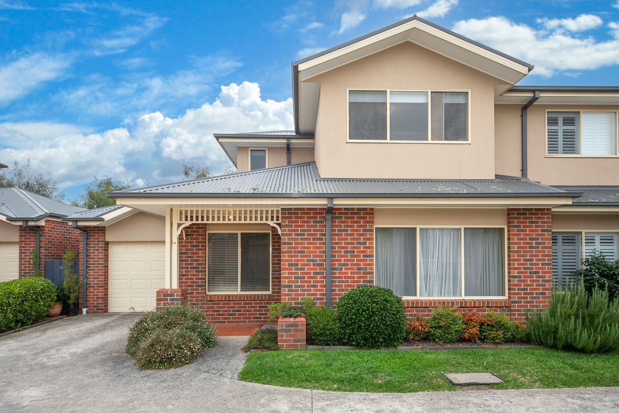 4/6-8 Rodney Street — photo from Raine & Horne Gisborne