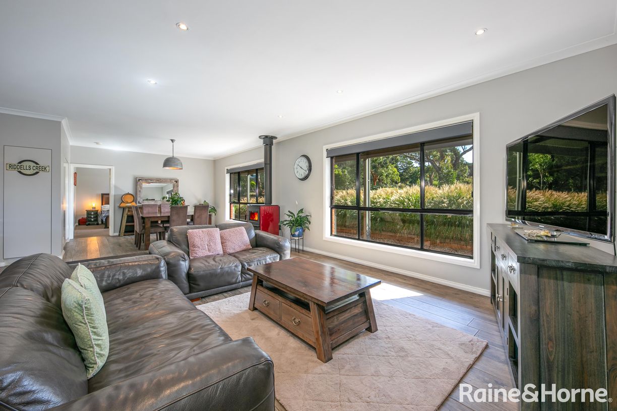 90 Amess Road — photo 8 of 27