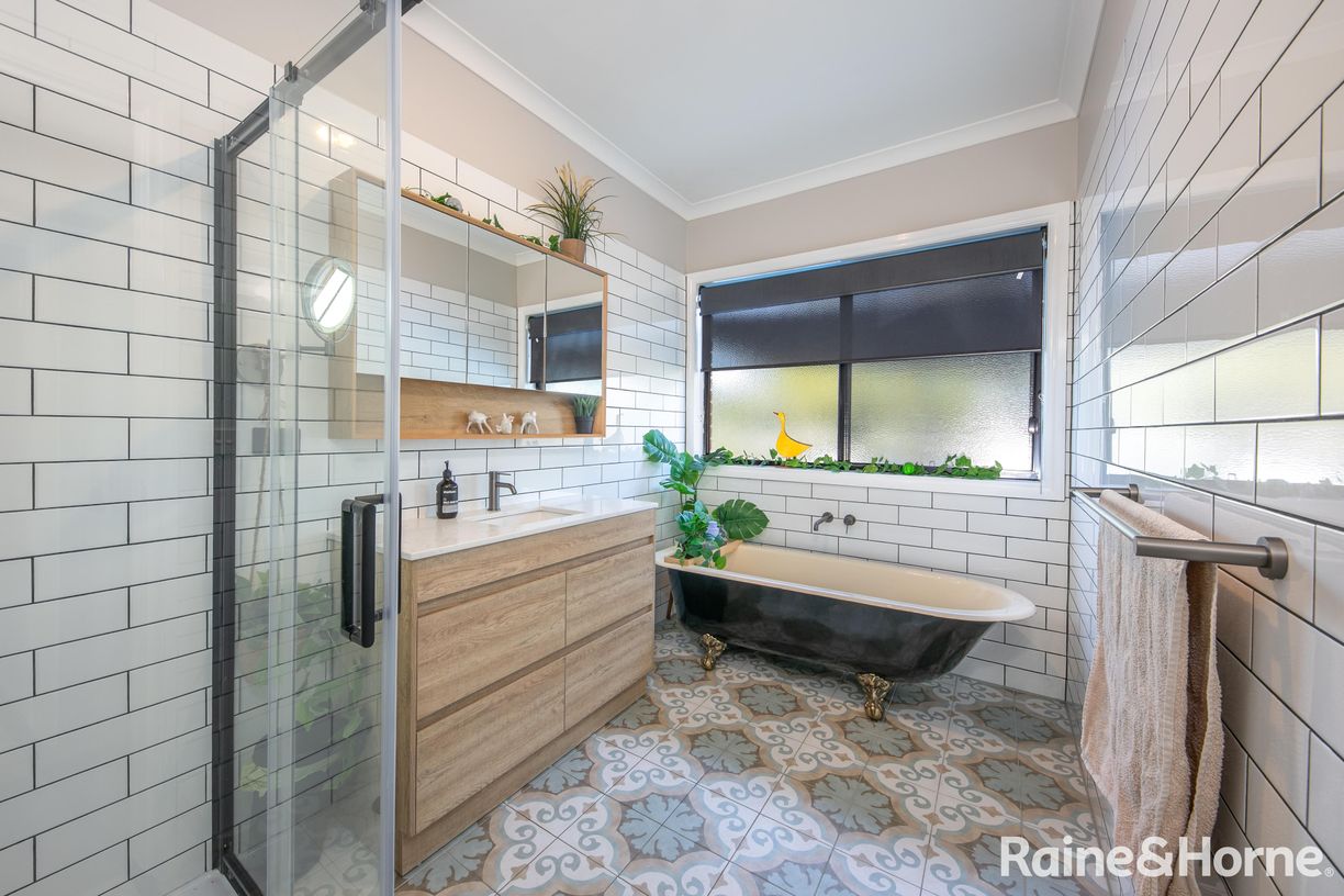 90 Amess Road — photo 14 of 27