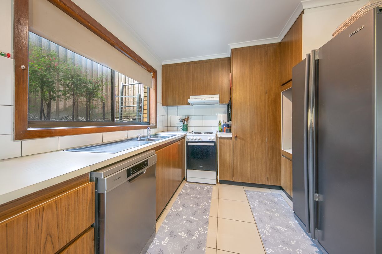 8a, 8b & 8c Victoria Street — photo 8 of 30