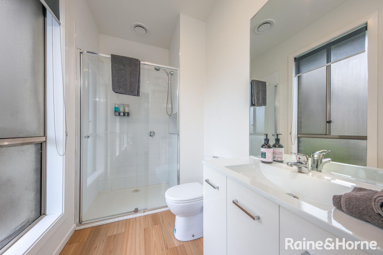 42b Howey Street — photo 10 of 20