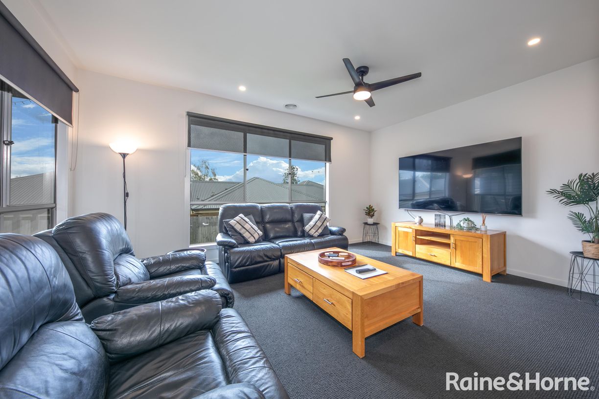 42b Howey Street — photo 7 of 20