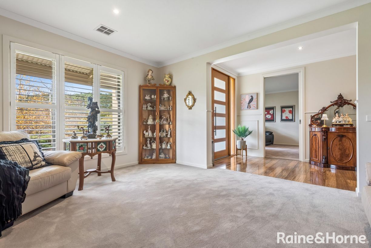 194 Panorama Drive — photo 3 of 24