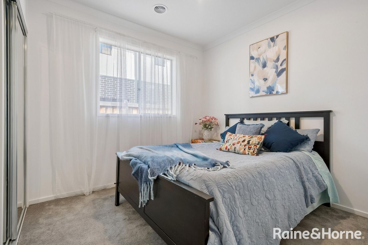 10 Hanrahan Street — photo 15 of 29