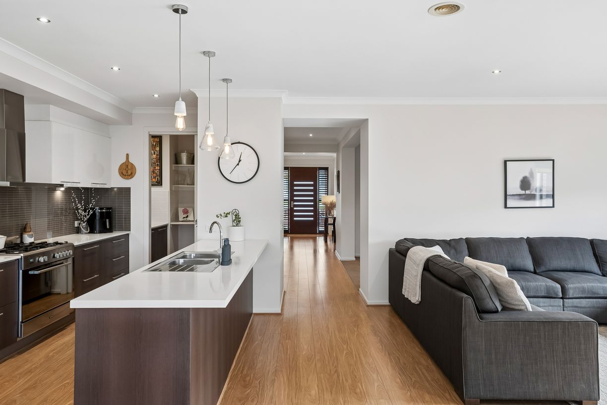 13 Childe Harold Road — photo 4 of 30