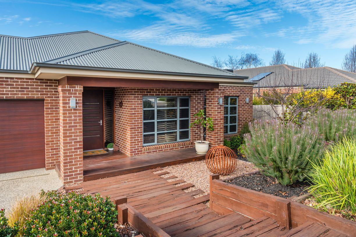 13 Childe Harold Road — photo 3 of 30