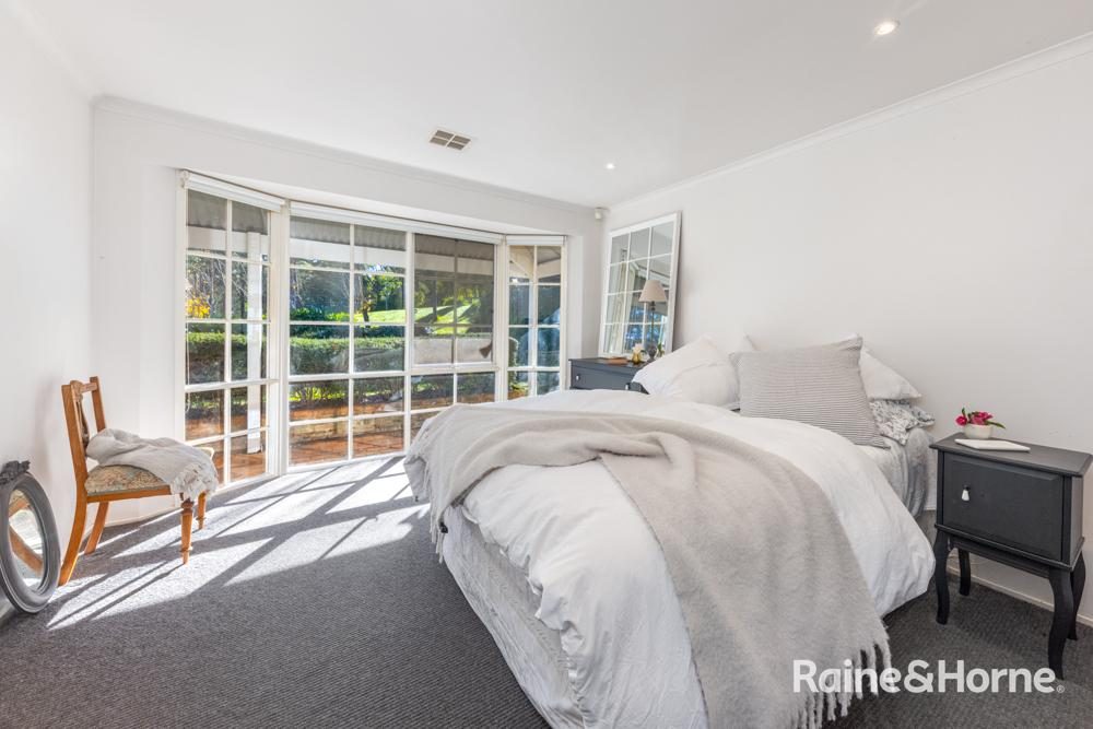 50 Outawood Rise — photo 10 of 29